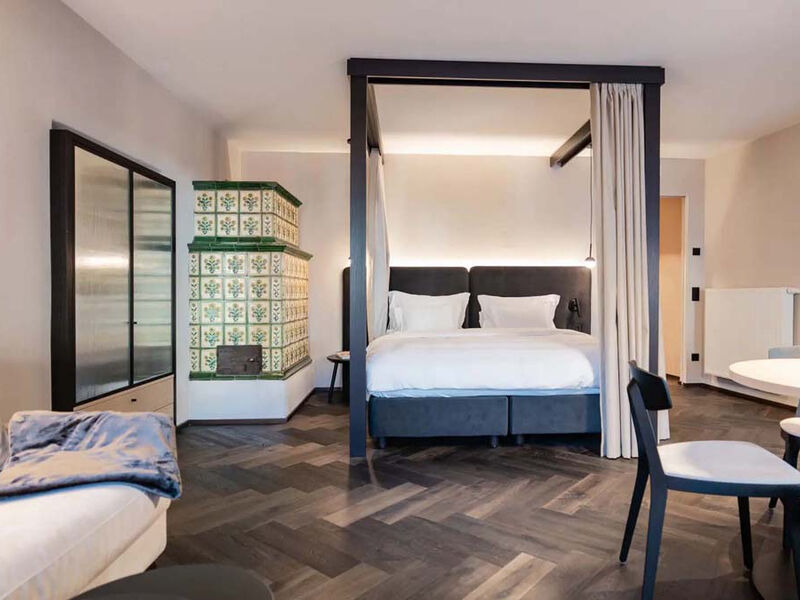 Schwarzer Adler Concept Living