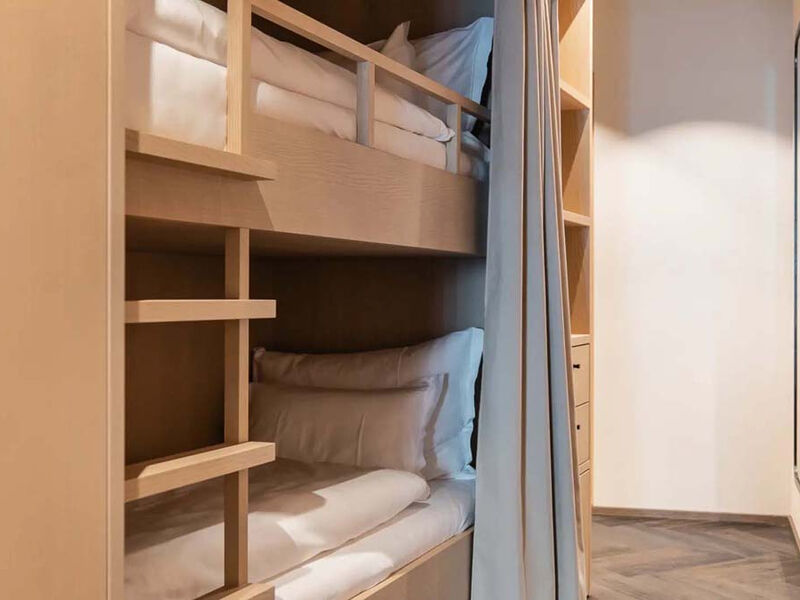 Schwarzer Adler Concept Living