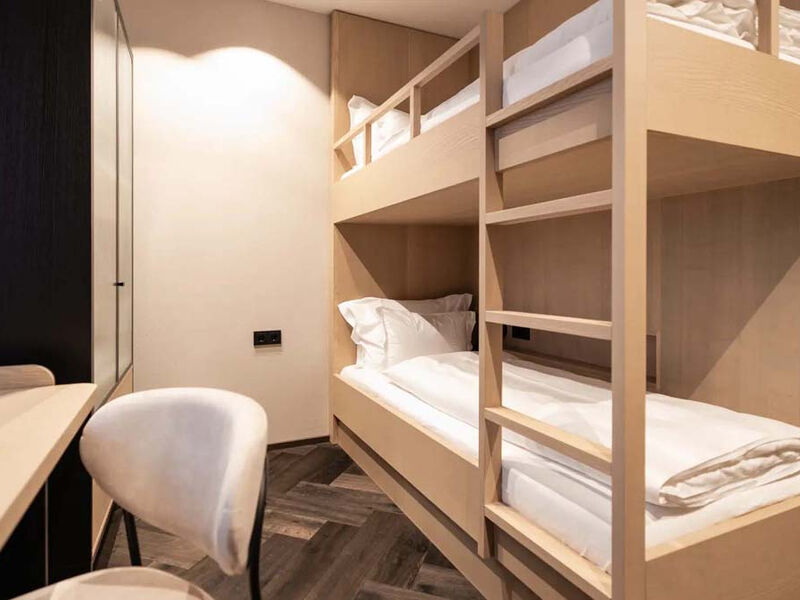 Schwarzer Adler Concept Living