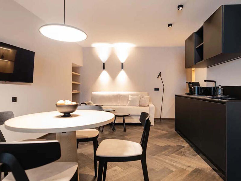 Schwarzer Adler Concept Living