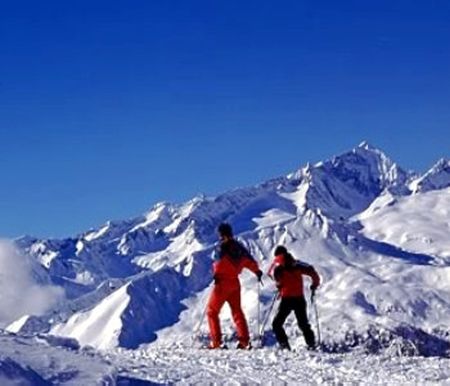 Lyžování v Madonně di Campiglio či Pinzolu - ilustrační fotografie